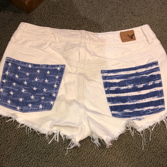 American Eagle Outfitters Pants - NWT Hi Rise American Eagle Flag shorts